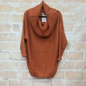 NWT Umgee Size L Women's Cowl Neck Sweater - Warm Orange
